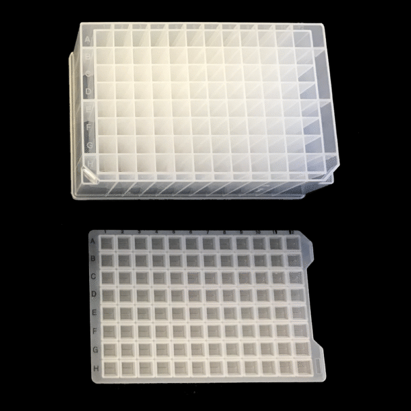 Placa de 96 pocillos cuadrado PP 2ml x 50u